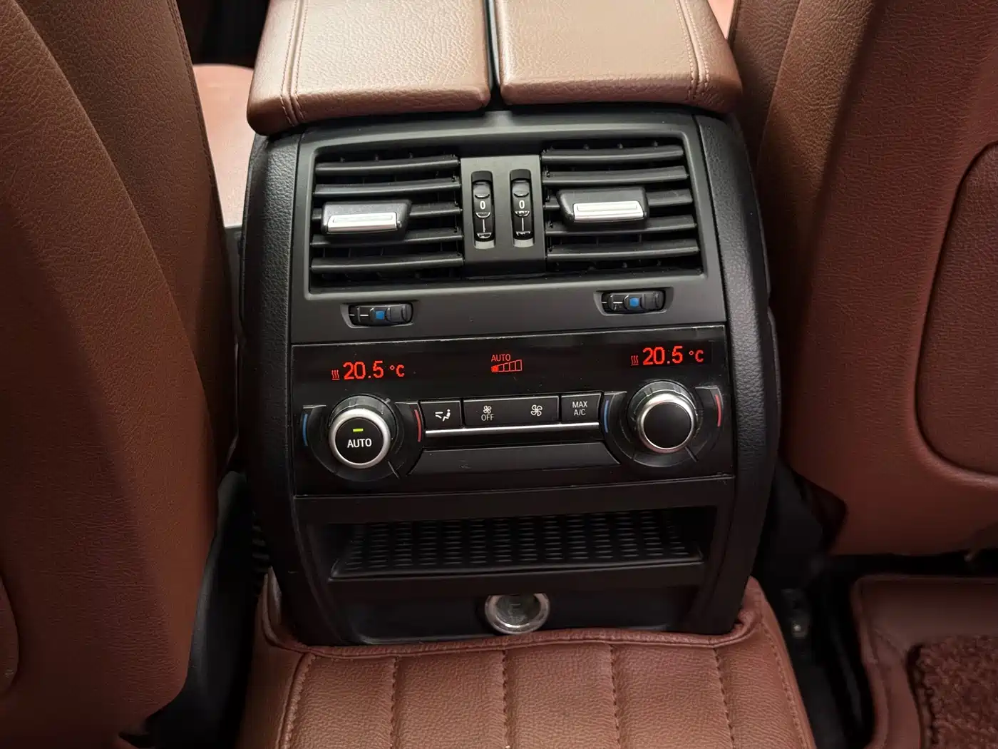 Фото 9 - BMW 5 Series