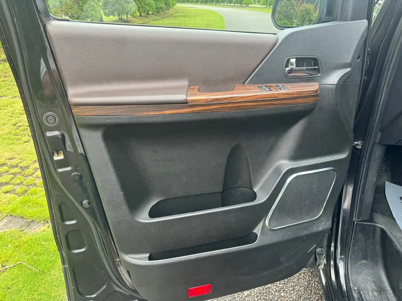 Dongfeng Fengxing Fengxing CM7 2018 2018 2.0T Manual Luxury