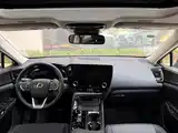 Фото 13 - Lexus NX