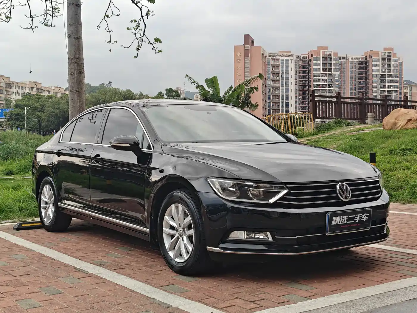 Volkswagen Magotan 2017 280TSI DSG Comfort фото 3