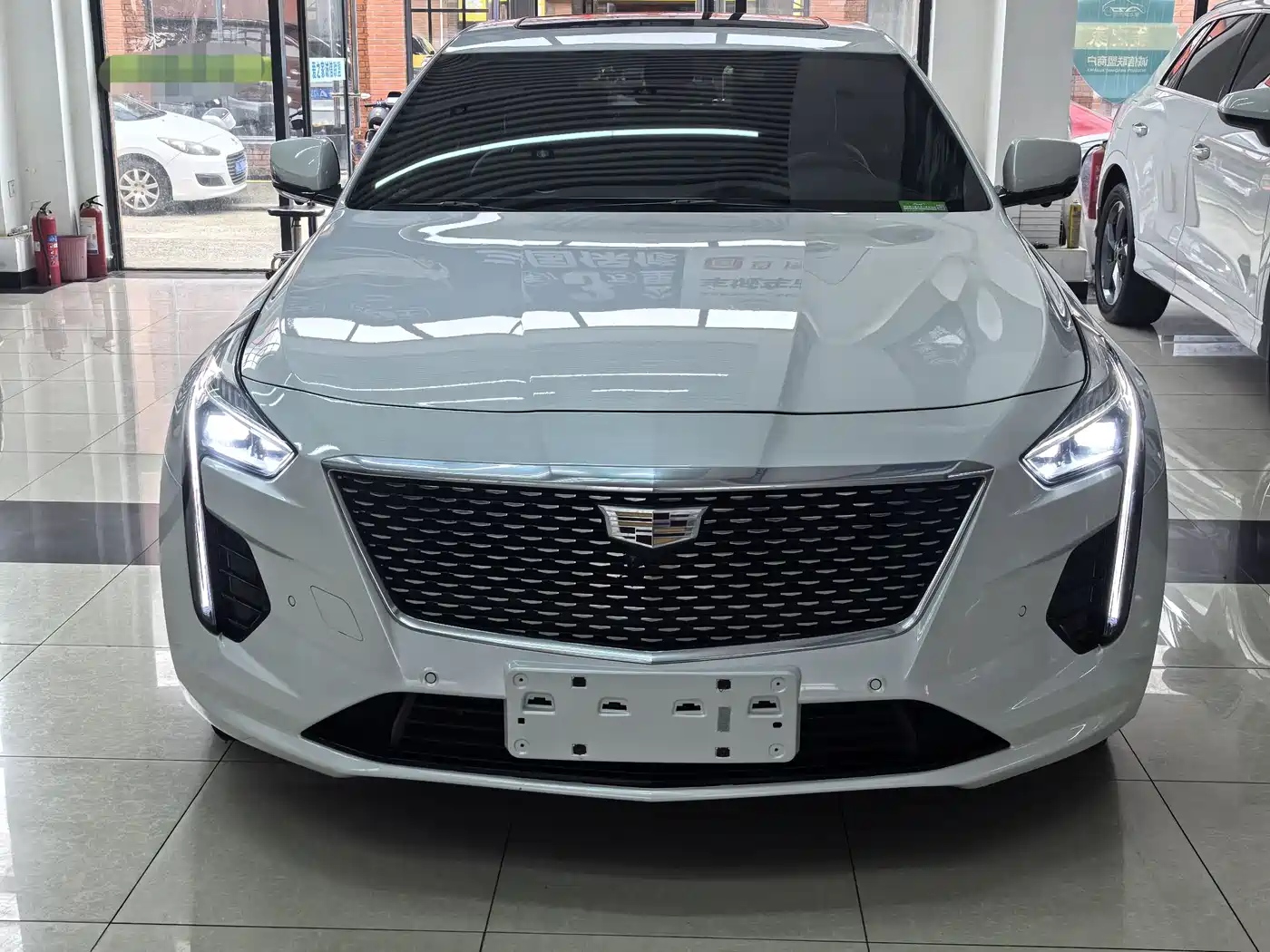 CADILLAC CT6