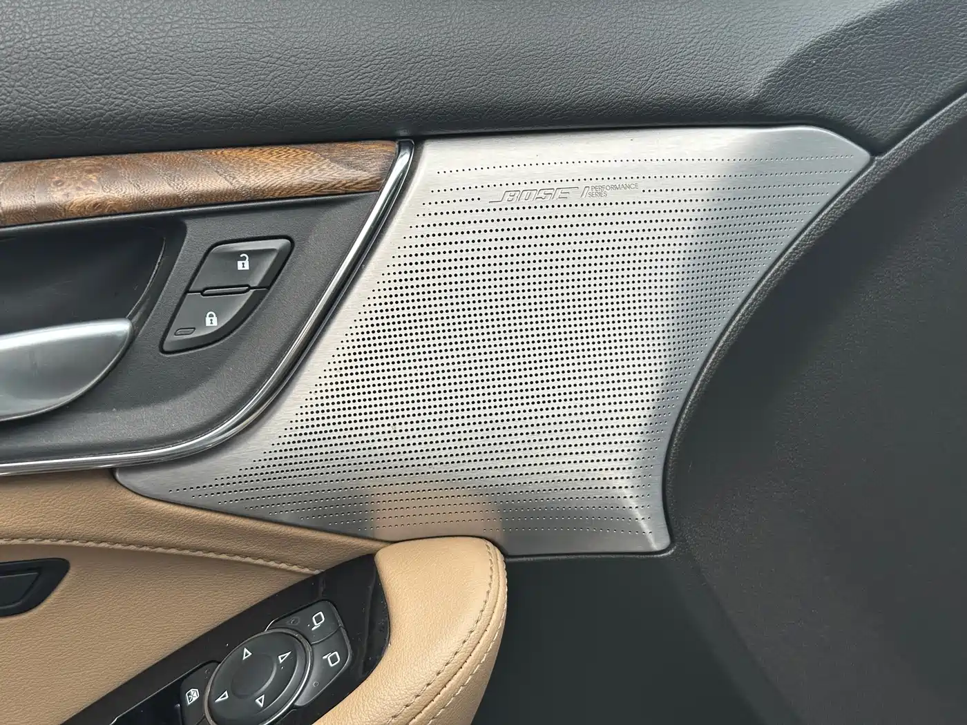 Photo 16 - Cadillac CT5