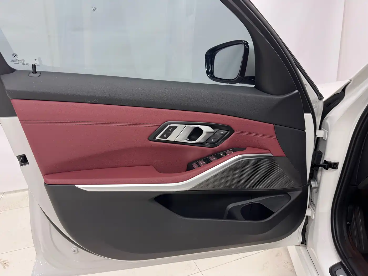 BMW 3 Series 2023 320Li M Sport Package фото 19