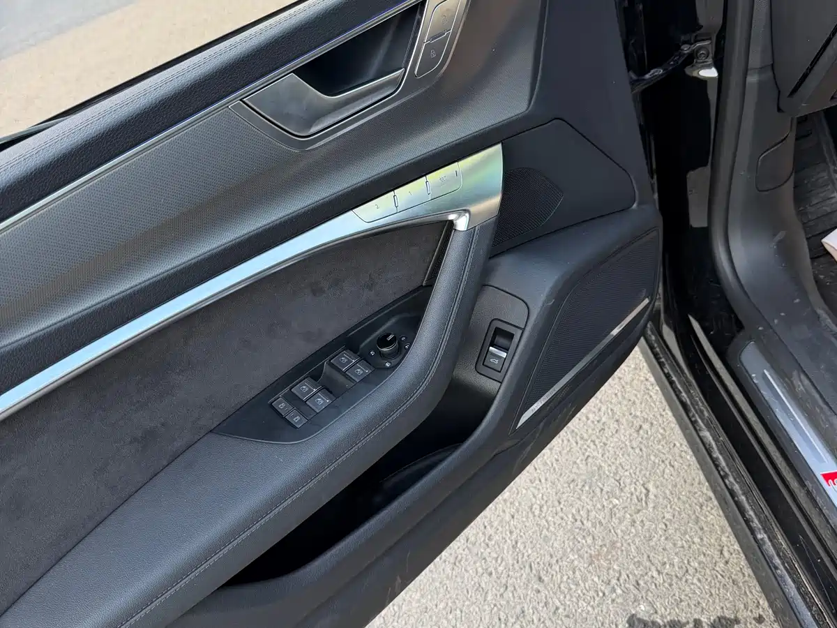Audi A7 2019 55 TFSI quattro Competition Edition фото 5