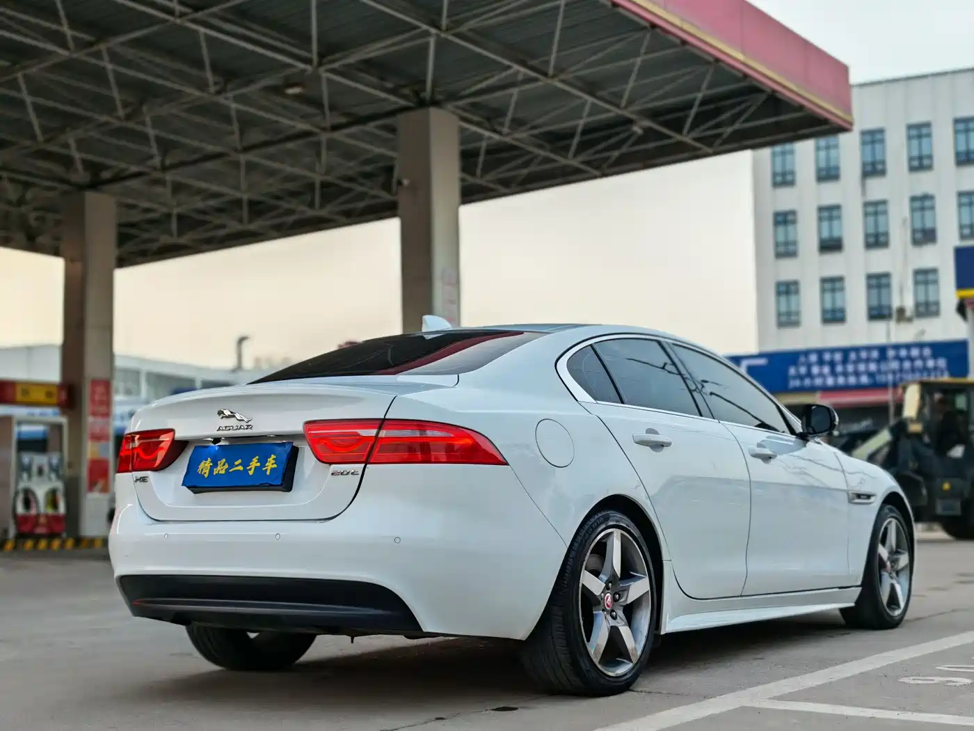 Jaguar XE 2017 2017 2.0T 200PS R-Sport