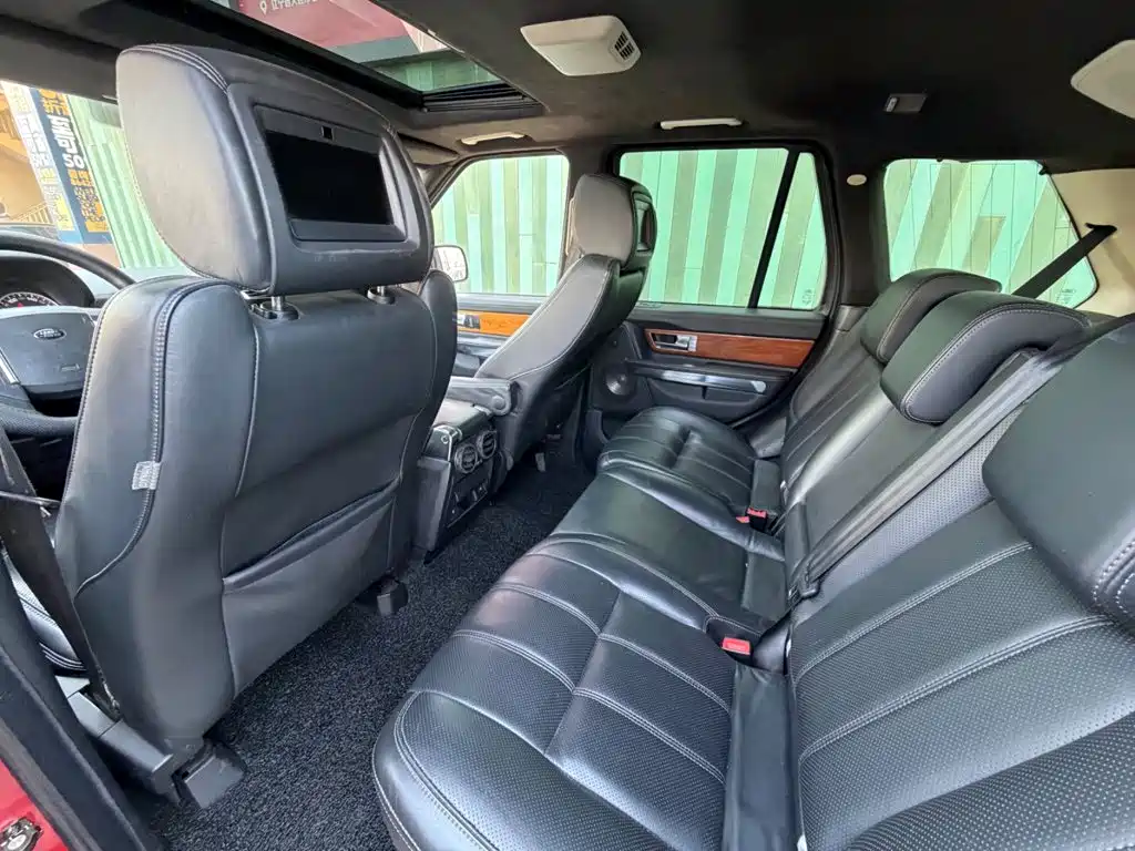 Photo 8 - Land Rover Range Rover Sport