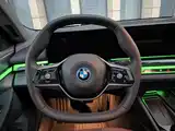 Фото 11 - BMW i5