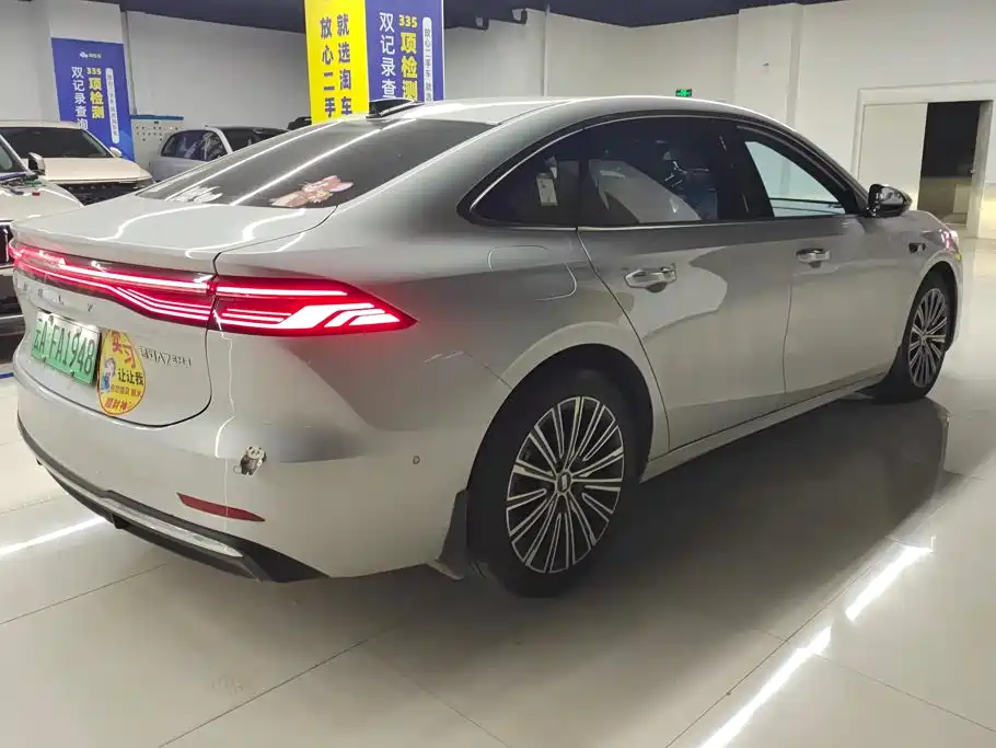 Geely Galaxy Galaxy A7 2026 2025 EM-i