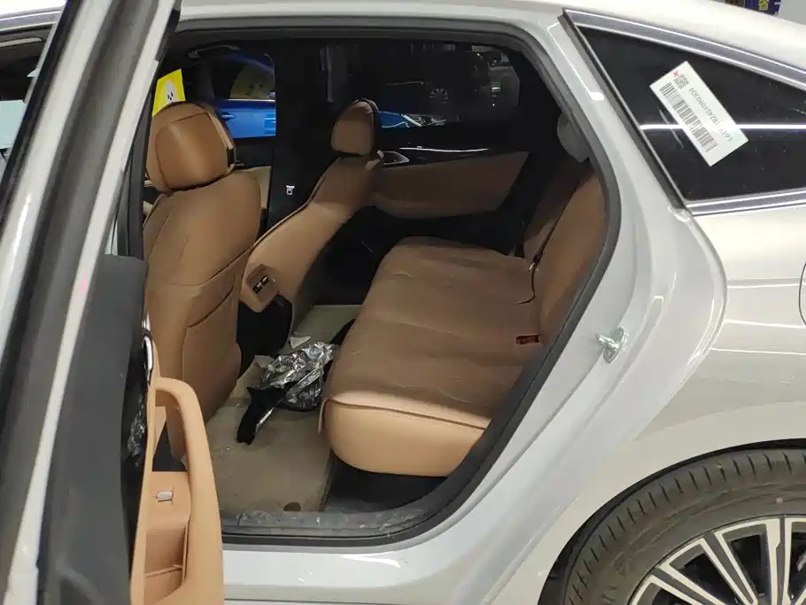 Geely Galaxy Galaxy A7 2026 2025 EM-i