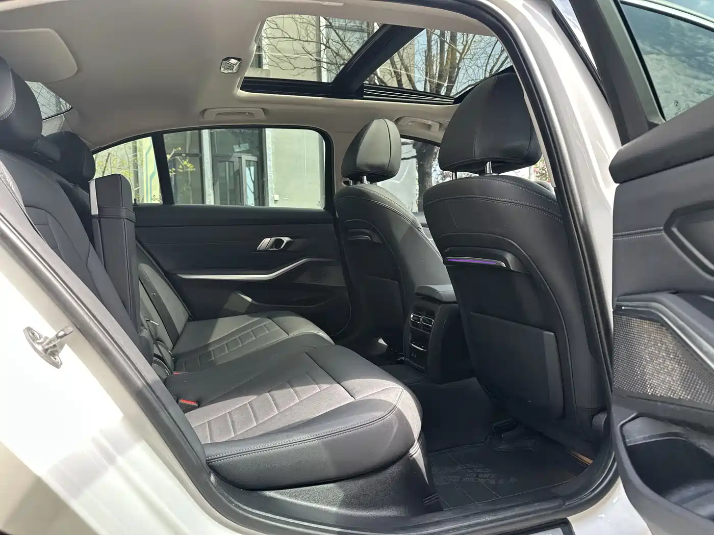 BMW 3 Series 2020 325Li M Sport Package фото 10