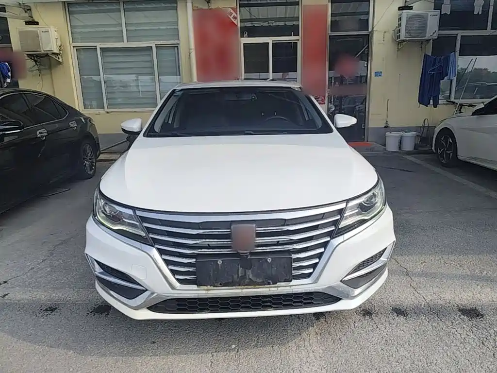 Roewe i6 2020 2020 PLUS 1.6L CVT 4G Connected Glory Flagship Edition