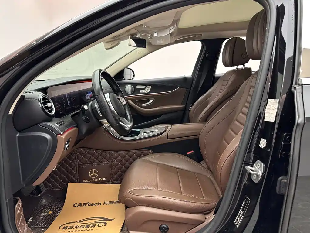 Mercedes-Benz E-Class, миниатюра 8