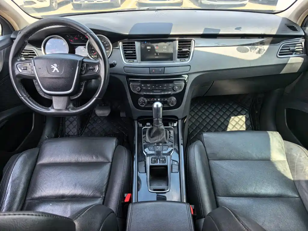 صورة 9 - Peugeot 508