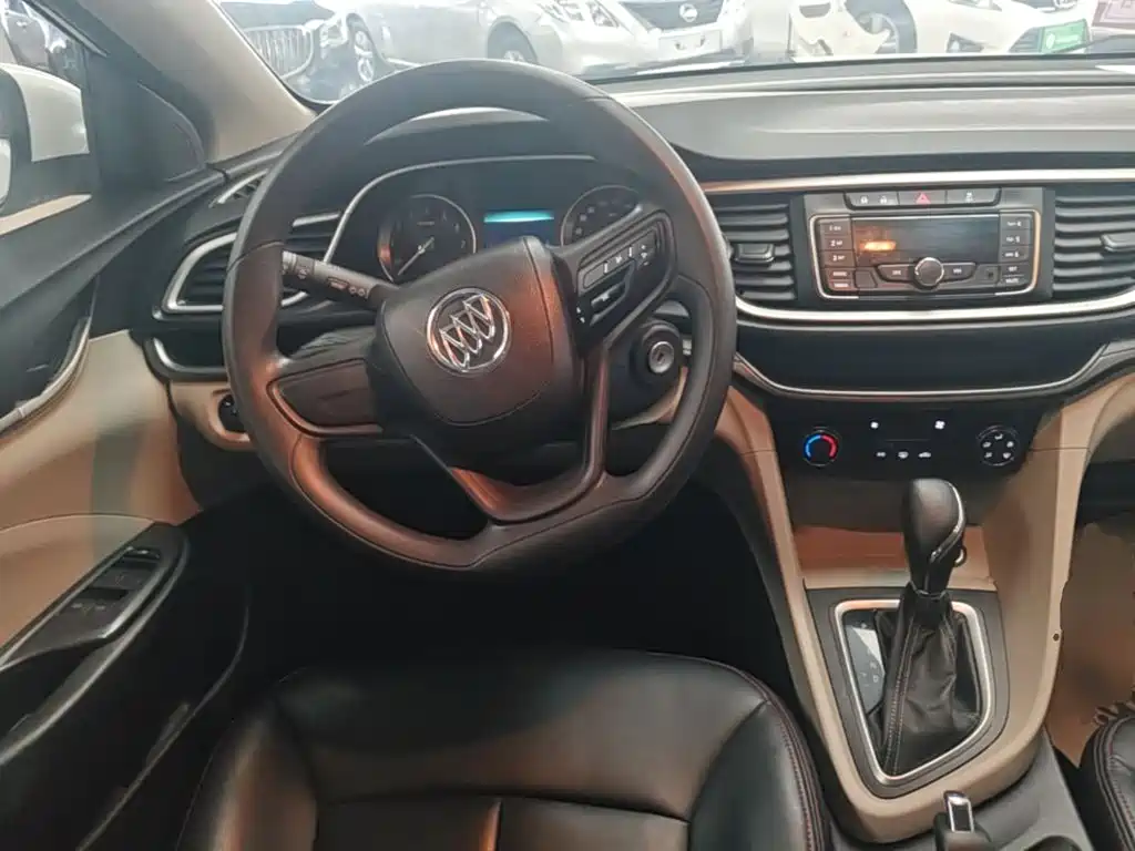 Фото 11 - Buick Excelle