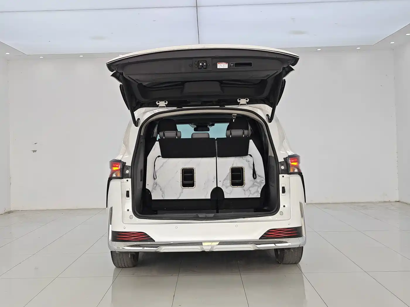 Toyota Granvia 2023 2023 2.5L Hybrid Comfort Edition