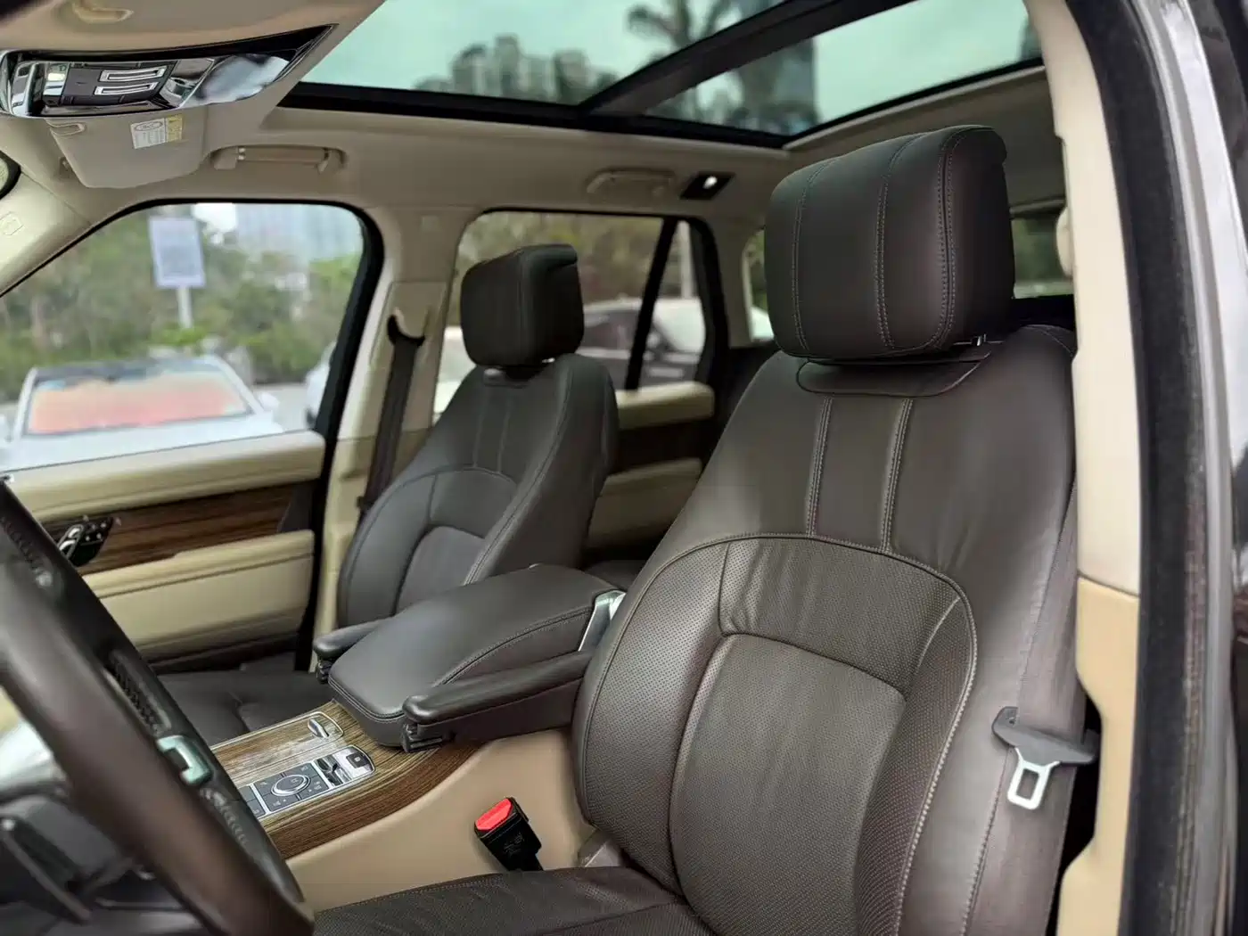 Land Rover Range Rover 2018 3.0 SC V6 Vogue Heritage Edition фото 20