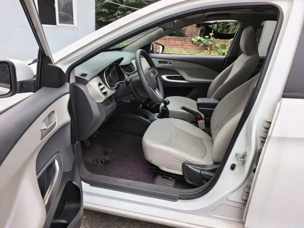 Chevrolet Sail 2017 2016 Sail 3 1.3L Manual Comfort Sunroof Edition