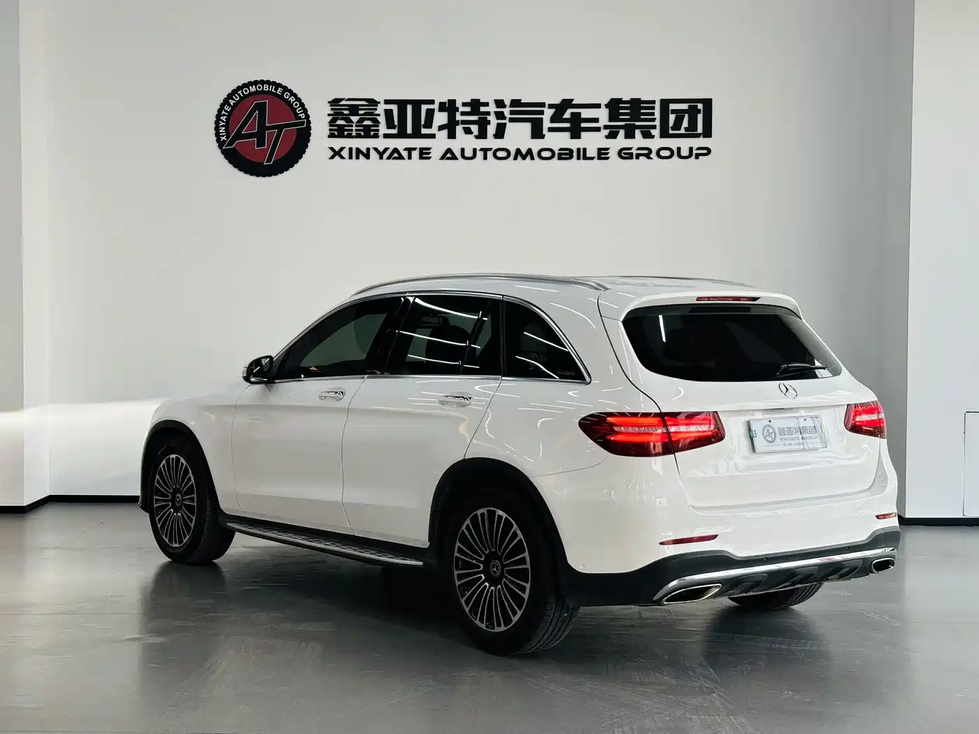 Mercedes-Benz GLC 2018 GLC 260 4MATIC Dynamic фото 5