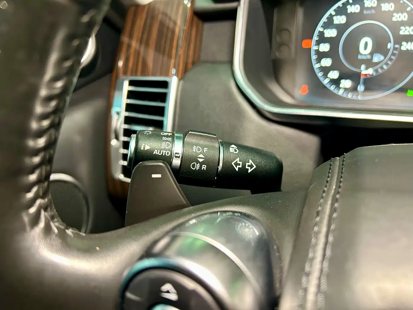 Land Rover Range Rover 2017 3.0 SC V6 Vogue фото 14
