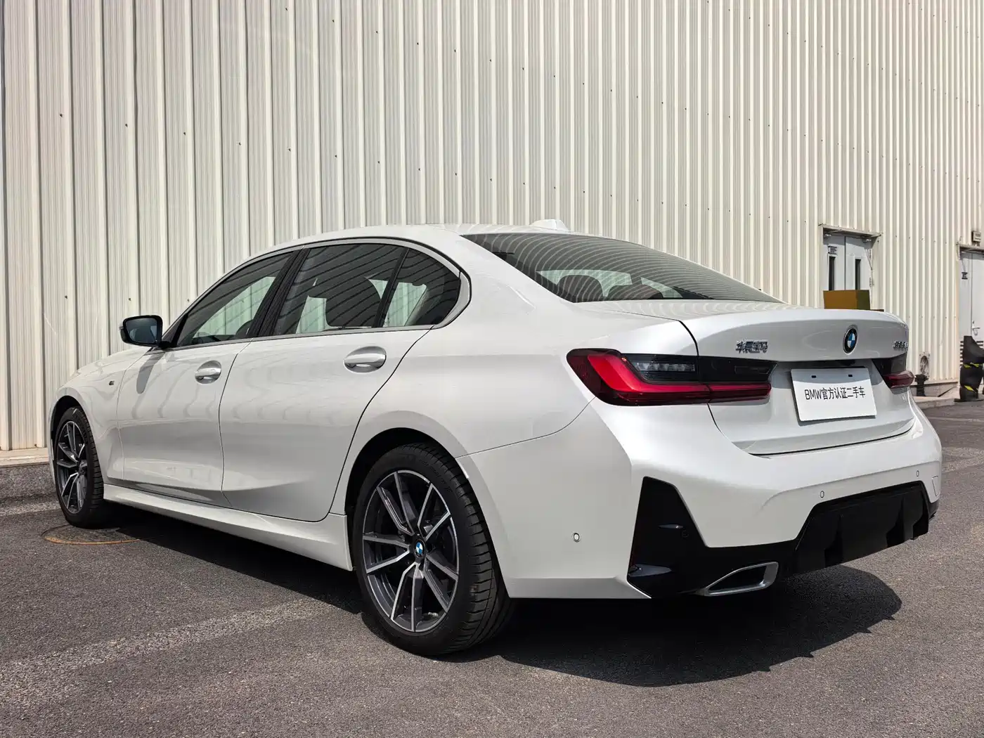 BMW 3 Series 2025 325Li M Sport Package фото 12