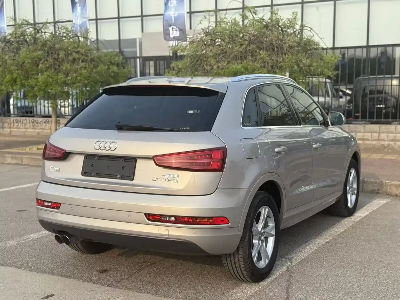 Audi Q3 2018 30th Anniversary Edition 30 TFSI Fashion фото 4
