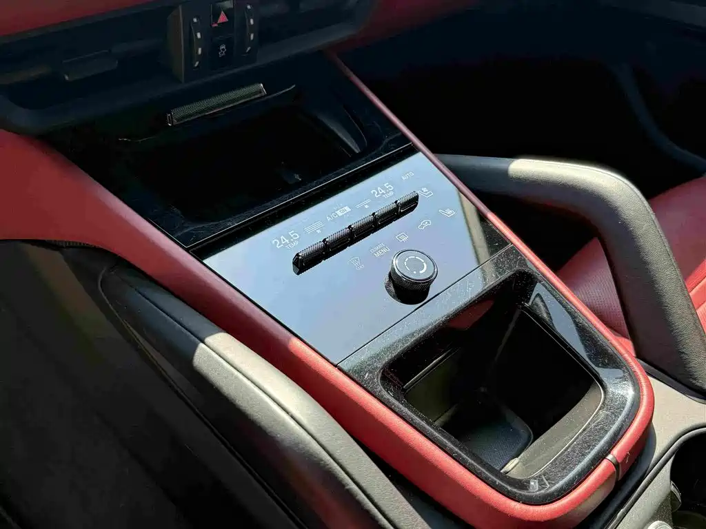 صورة 16 - Porsche Cayenne
