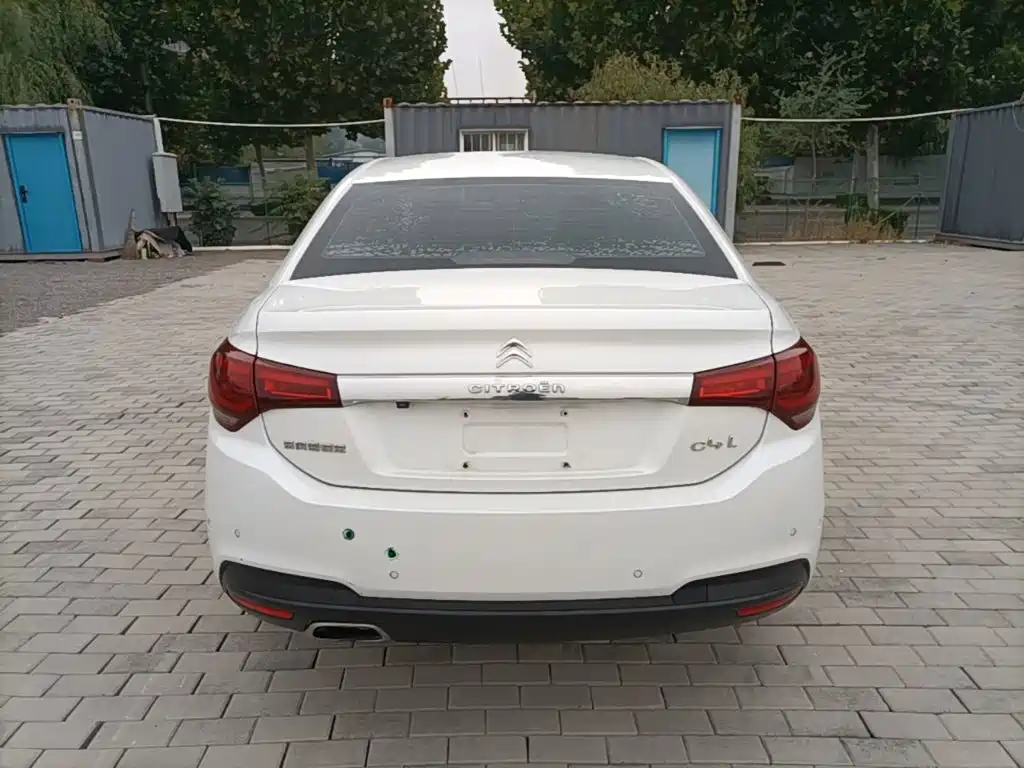 Photo 6 - Citroën C4L