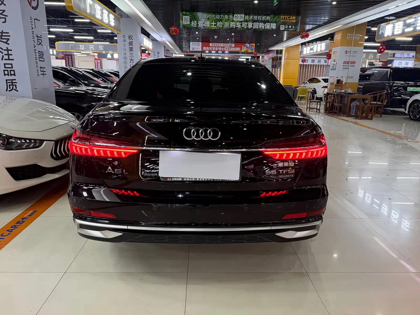 Фото 12 - Audi A6L