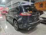 Photo 5 - Ford Edge