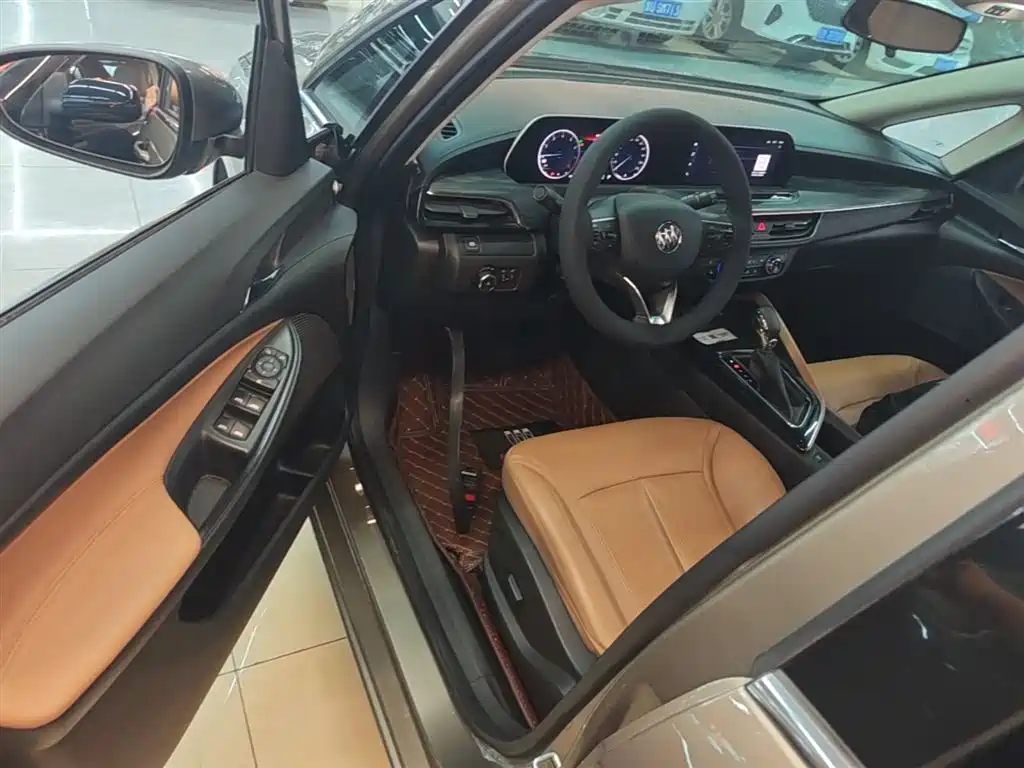 BUICK GL6