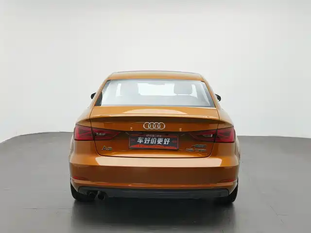 Audi A3 2016 Limousine 35 TFSI Leadership — фото 4
