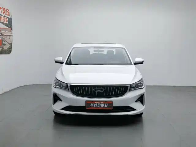 Geely Emgrand 2023 4th Generation Champion Edition 1.5L CVT Premium — фото 3