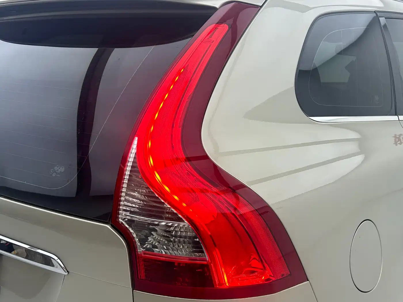 Фото 17 - Volvo XC60