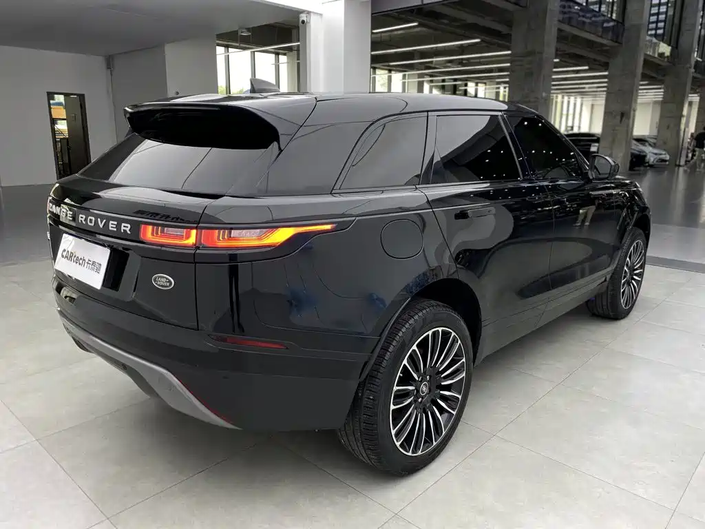 Фото 4 - Land Rover Range Rover Velar