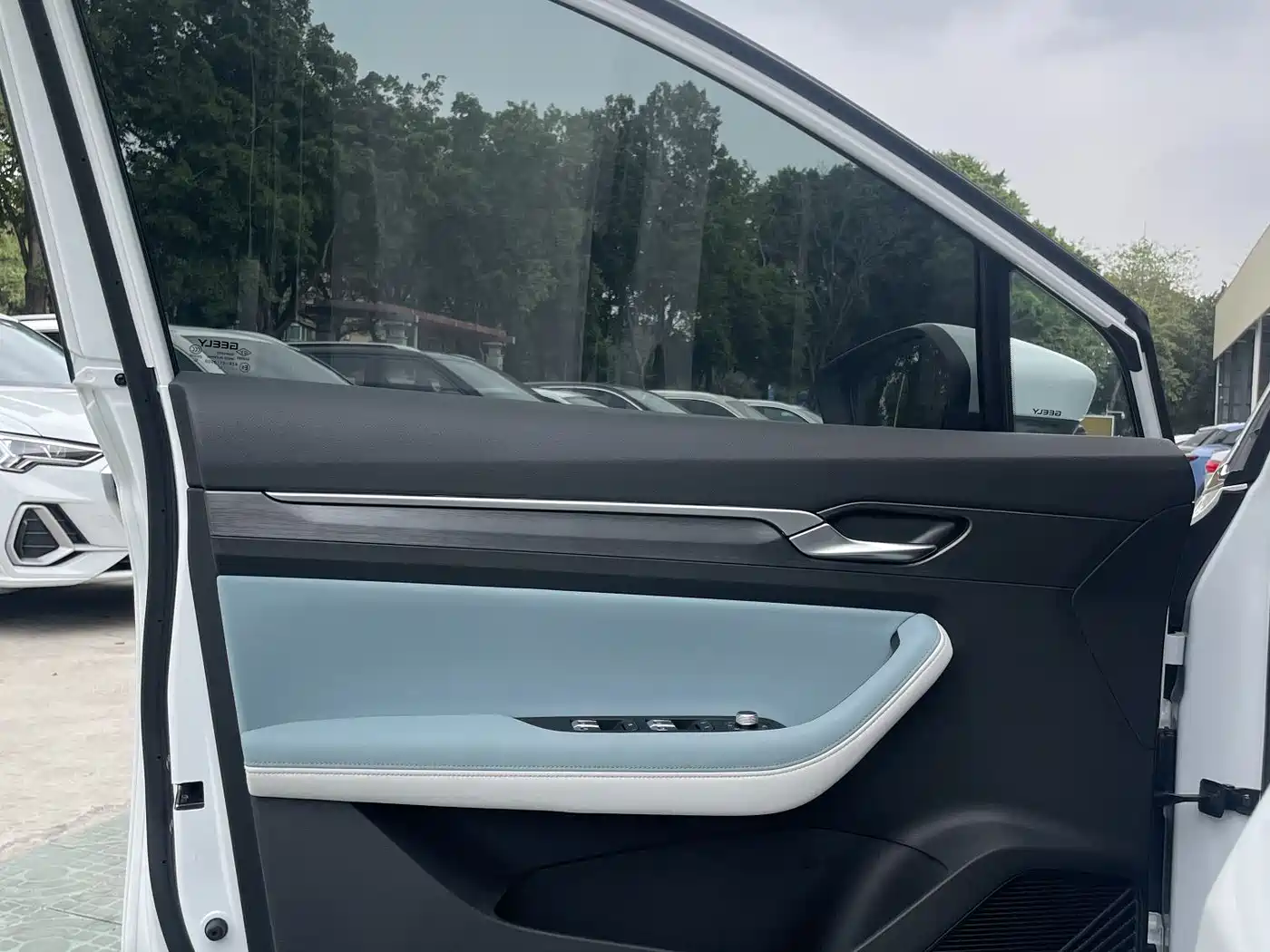 GEELY AUTOMOBILE EMGRAND S