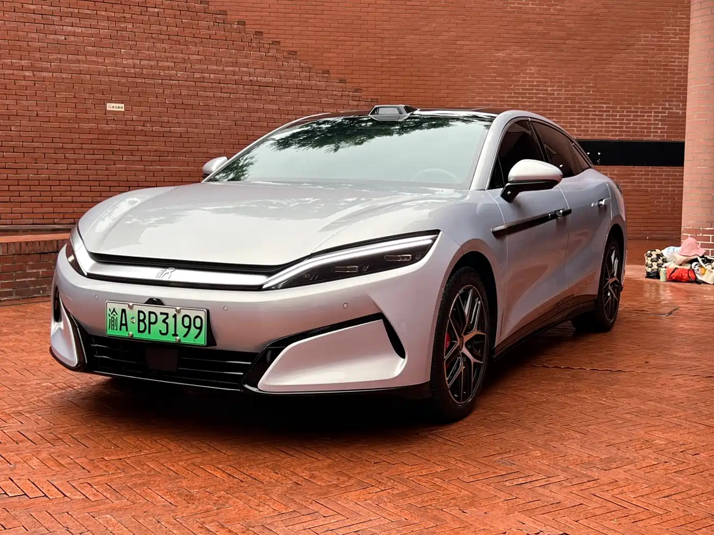  BYD Han L 2025 EV AWD LiDAR Flagship