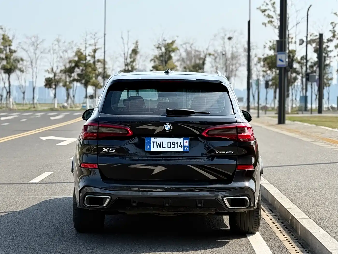 BMW X5 (Import) 2019 xDrive40i Exclusive M Sport Package фото 7