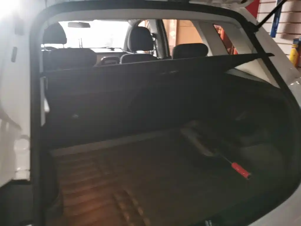 FAW Senya R7 2017 2017 Model 1.6L Manual Comfort