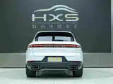 Photo 5 - Porsche Cayenne