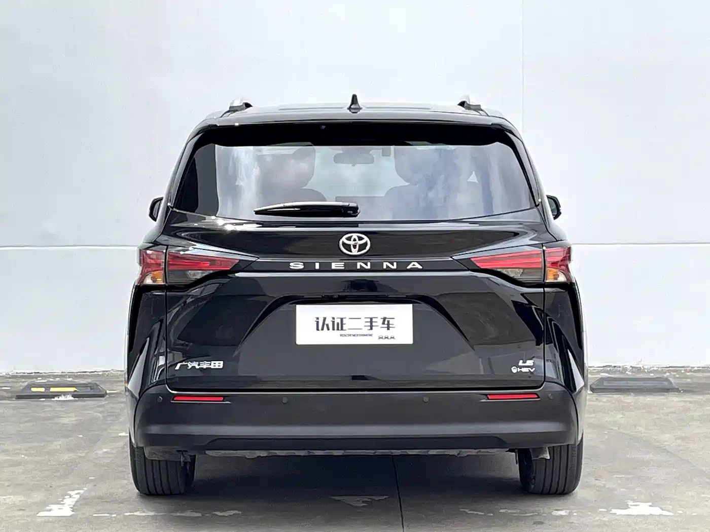 Toyota Sienna 2026 Model 2.5L Hybrid 2WD Comfort Edition фото 35