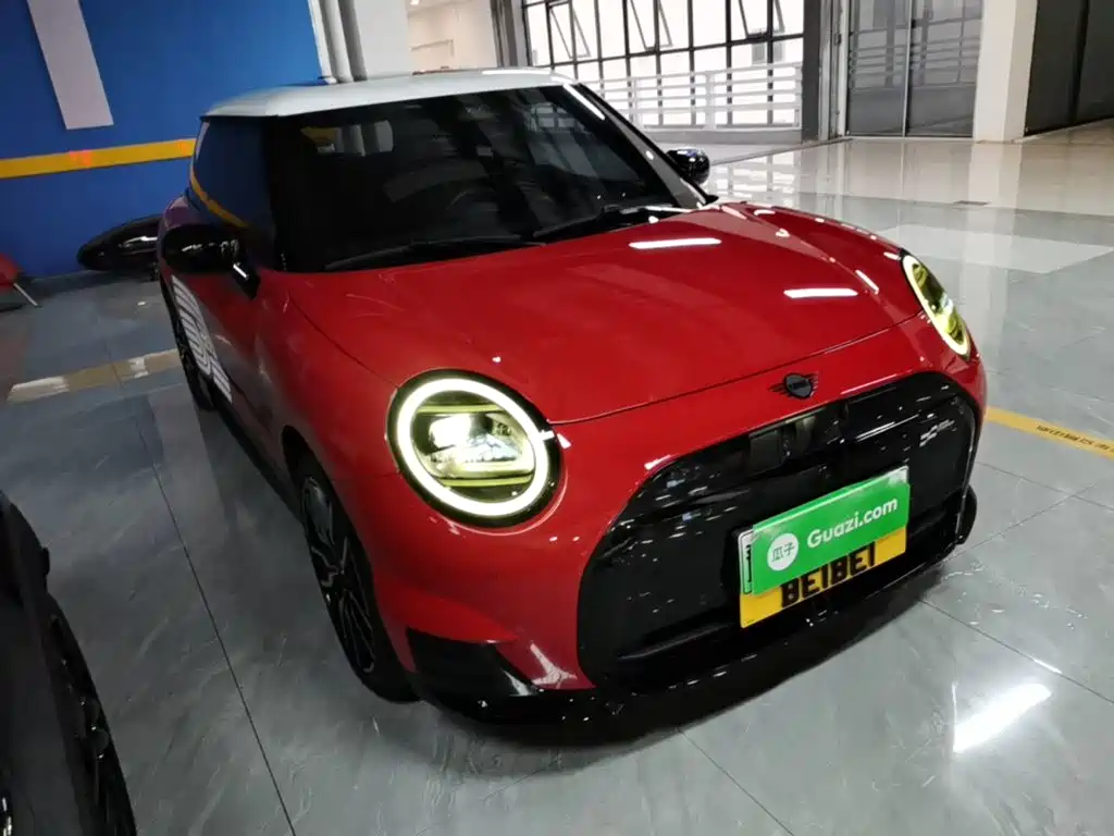 Фото 4 - MINI Electric MINI COOPER