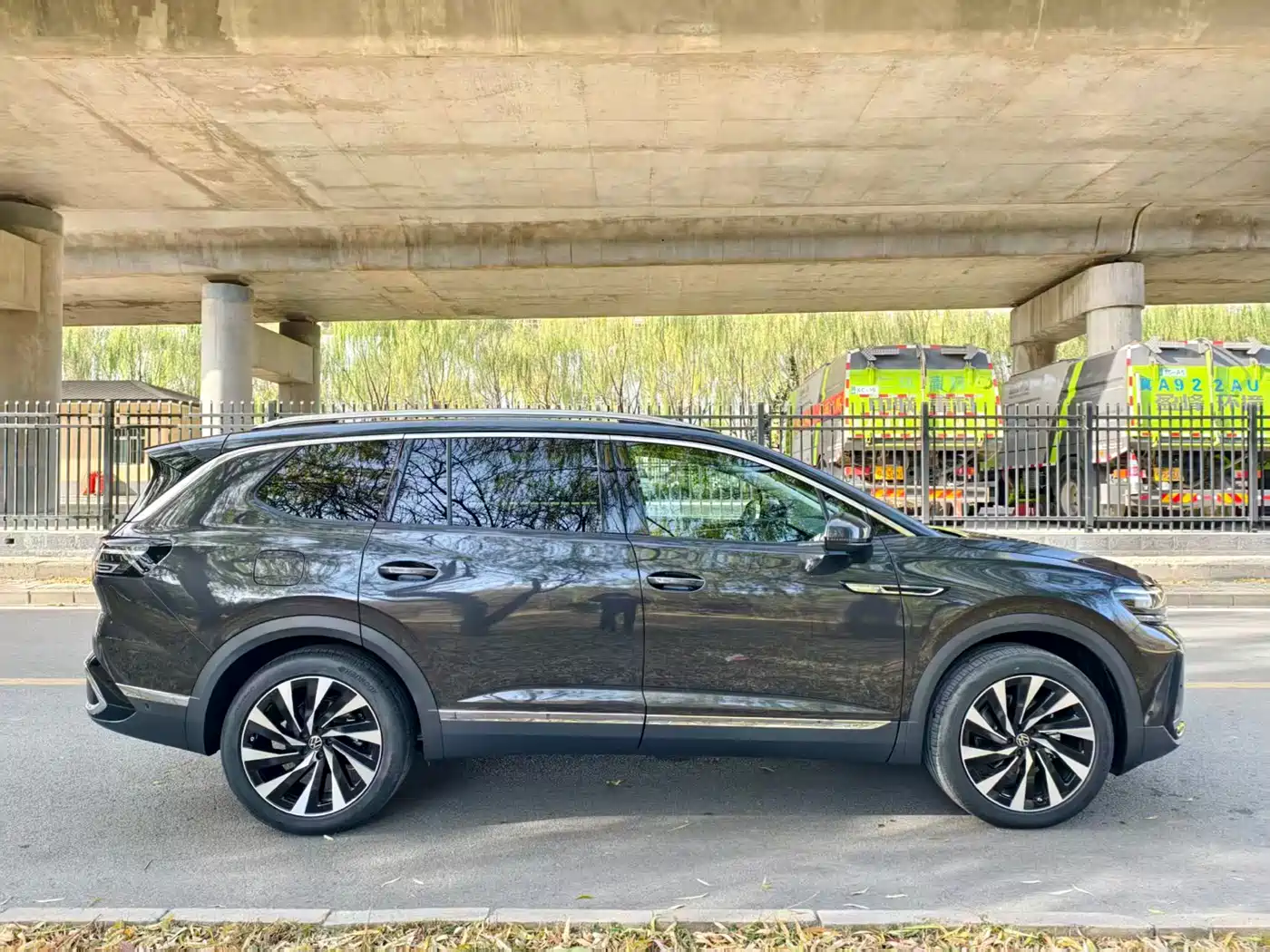 VOLKSWAGEN LANJING
