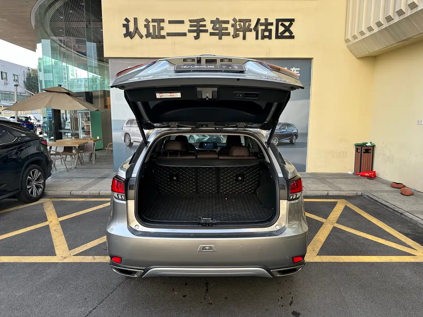 Lexus RX 2020 Facelift 300 AWD Elegance Edition фото 22