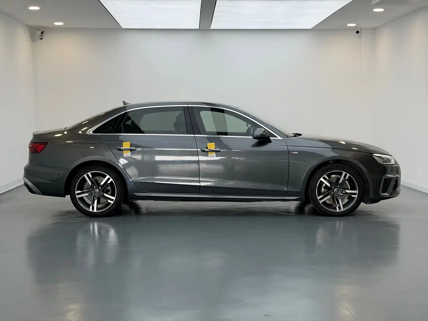 Audi A4L 2022 40 TFSI Luxury Dynamic фото 9