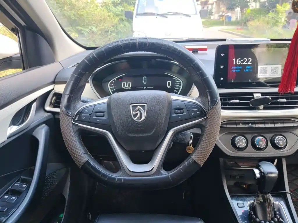 Baojun 360 2020 2019 1.5L CVT Elite (China VI)
