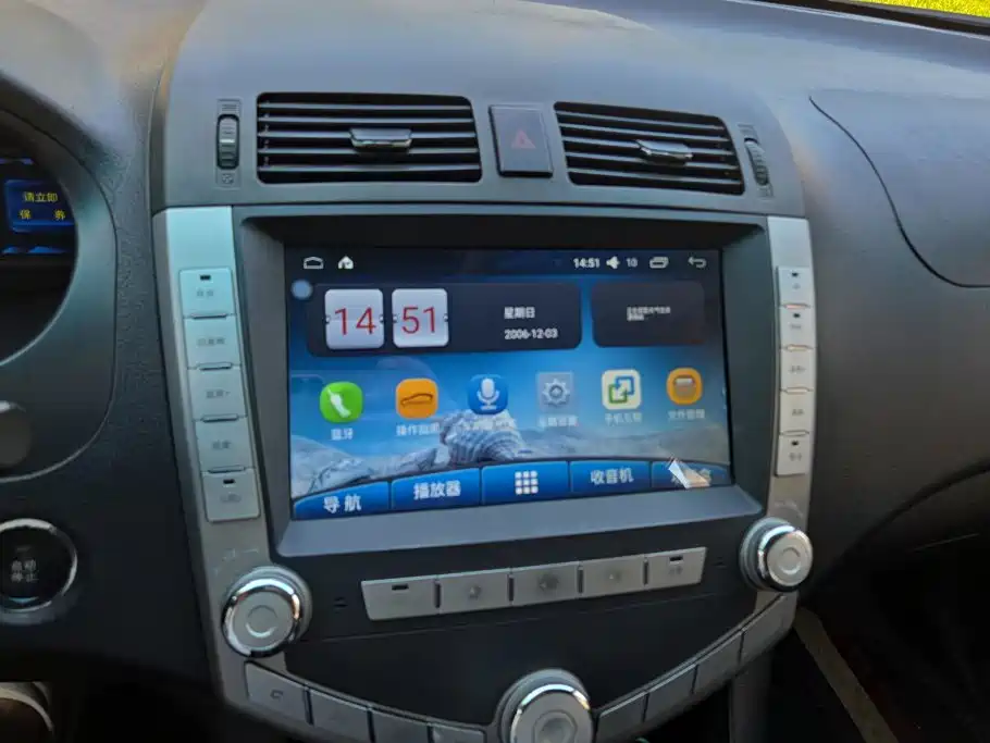 BYD S6 2014 2014 Model 2.0L Manual Luxury 5-Seater