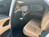 Фото 6 - Lexus RX