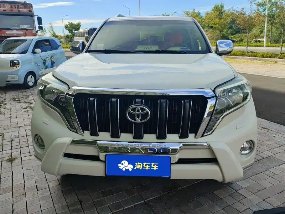 Toyota Prado (Import) 2015 2014 2.7L Automatic Luxury