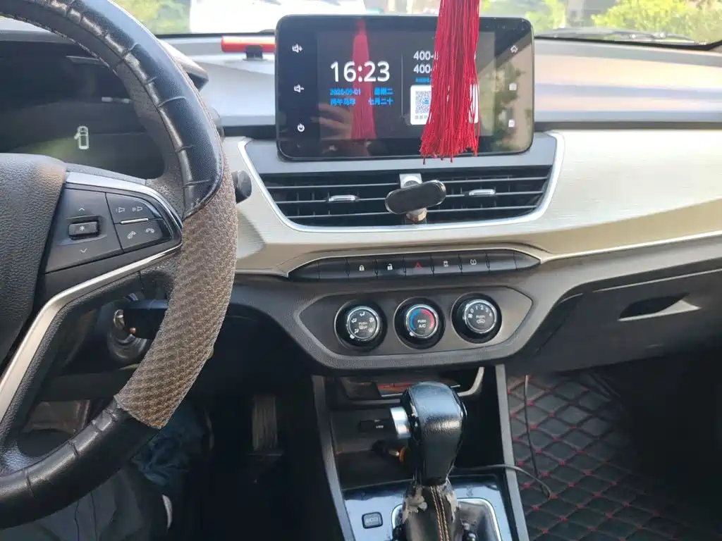 Baojun 360 2020 2019 1.5L CVT Elite (China VI)