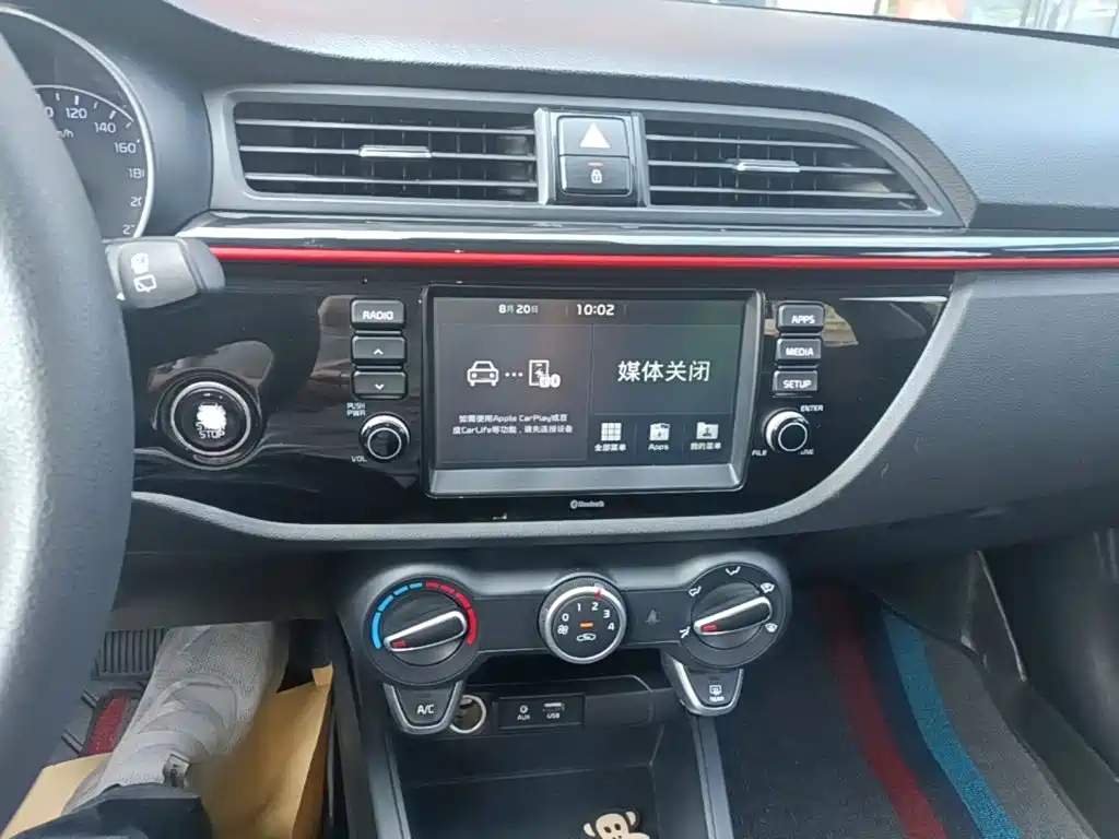 Kia KX CROSS 2018 2017 1.4L AT GLS